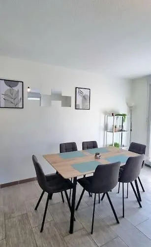 T2 Pool & Terrasse - Parking - Metro - Wifi